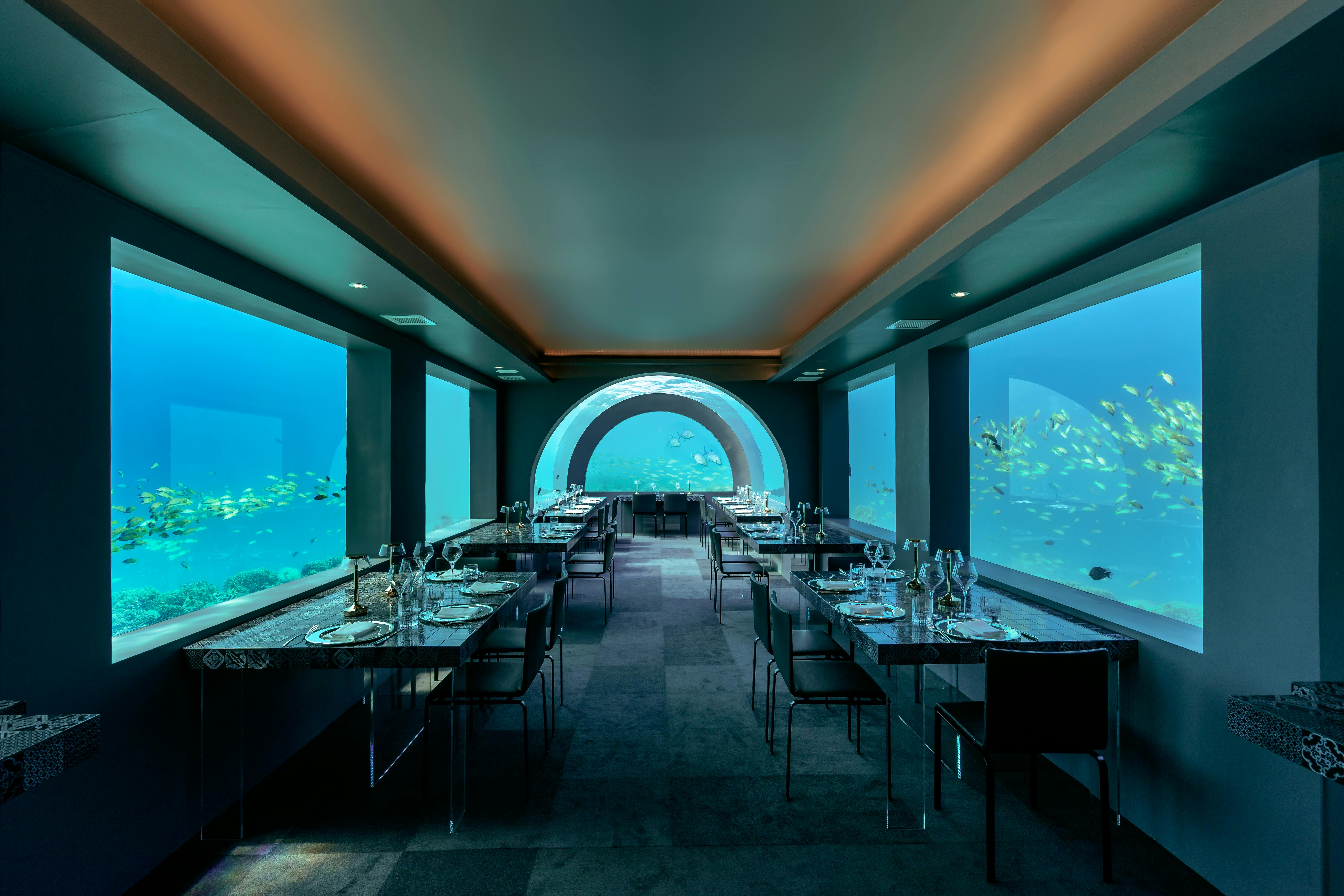 Underwater restaurant